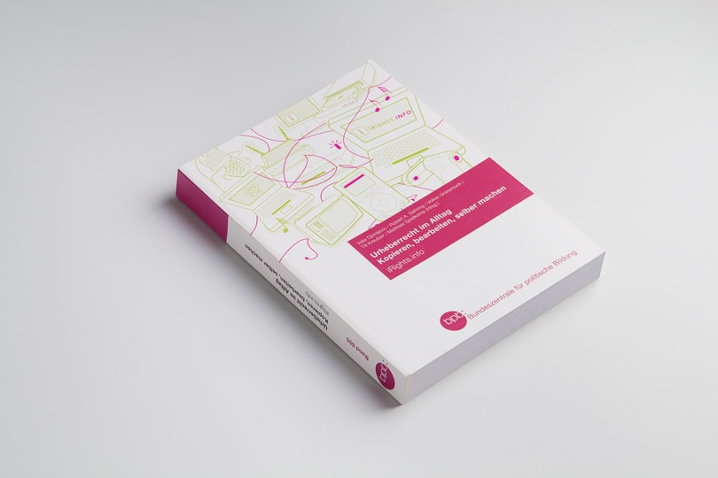 Editienne Grafikdesign - Kommunikationsdesign Berlin- Buchgestaltung und Illustrationen iRights 10