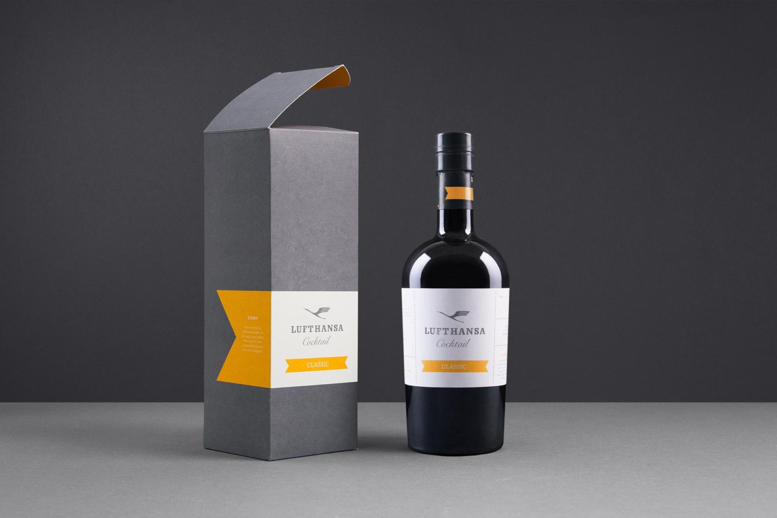 Editienne Grafikdesign - Kommunikationsdesign Berlin- Brand Packaging Design- Spreewood Distillers- Lufthansa Cocktail 22